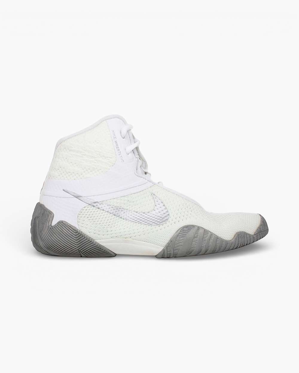 Nike Tawa