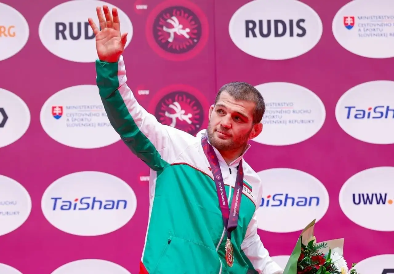 Олимпийский чемпион по вольной борьбе Магомед Рамазанов возвращается на ковер
