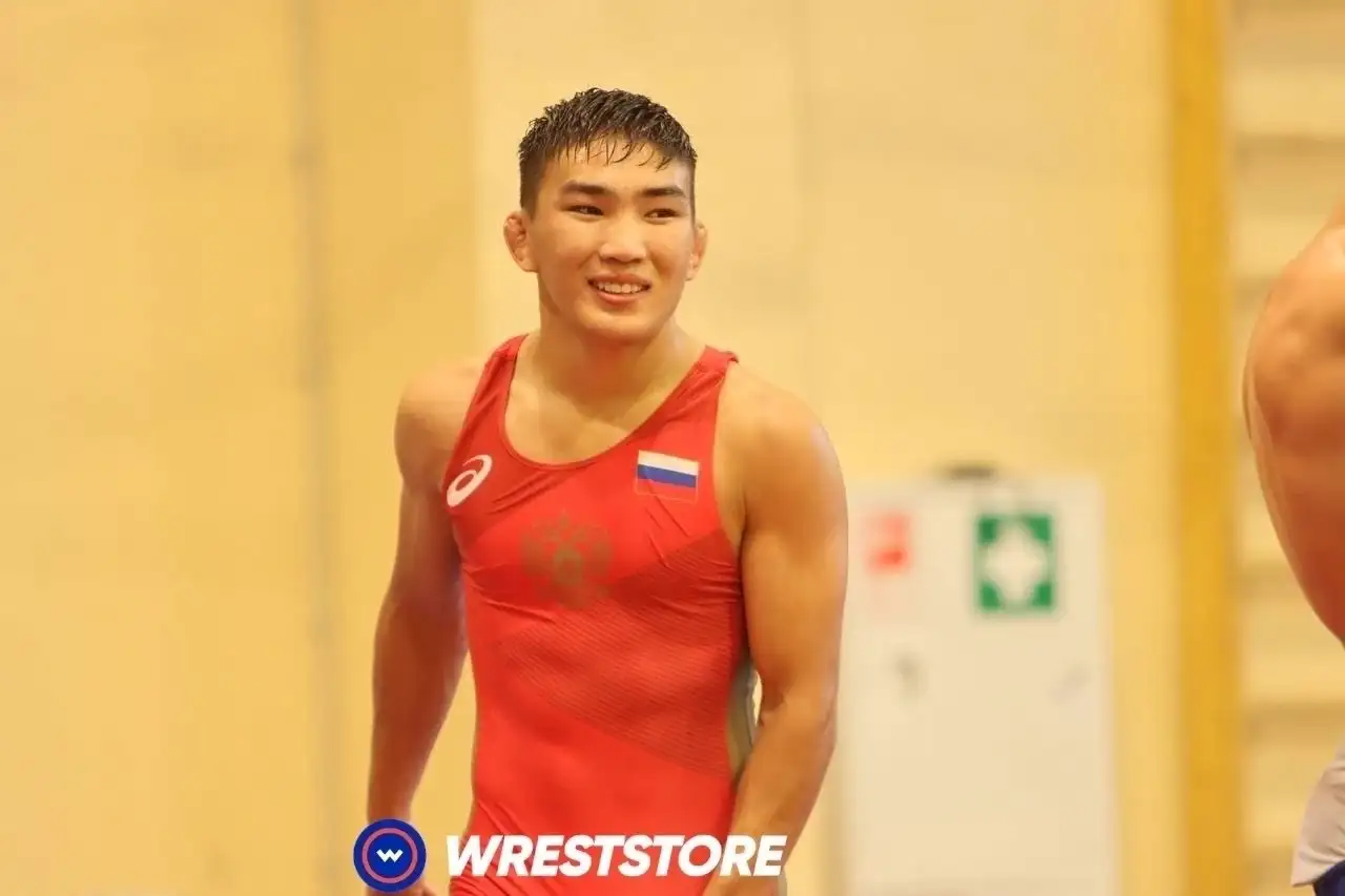 Объявлен состав сборной Саха на чемпионат России по вольной борьбе